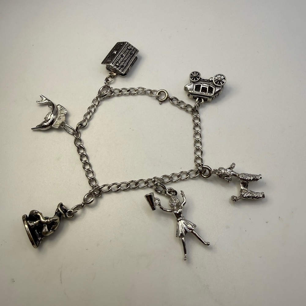 Vintage Knott’s Berry Farm Sterling Silver Charm Bracelet 7”